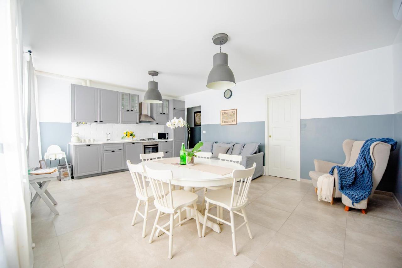 Beach Apartment In The Center Sanremo Luaran gambar