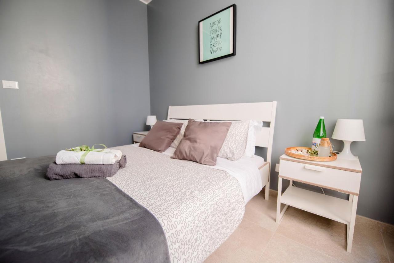 Beach Apartment In The Center Sanremo Luaran gambar