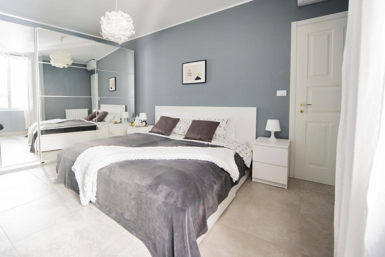 Beach Apartment In The Center Sanremo Luaran gambar