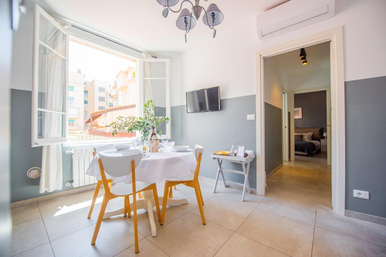 Beach Apartment In The Center Sanremo Luaran gambar